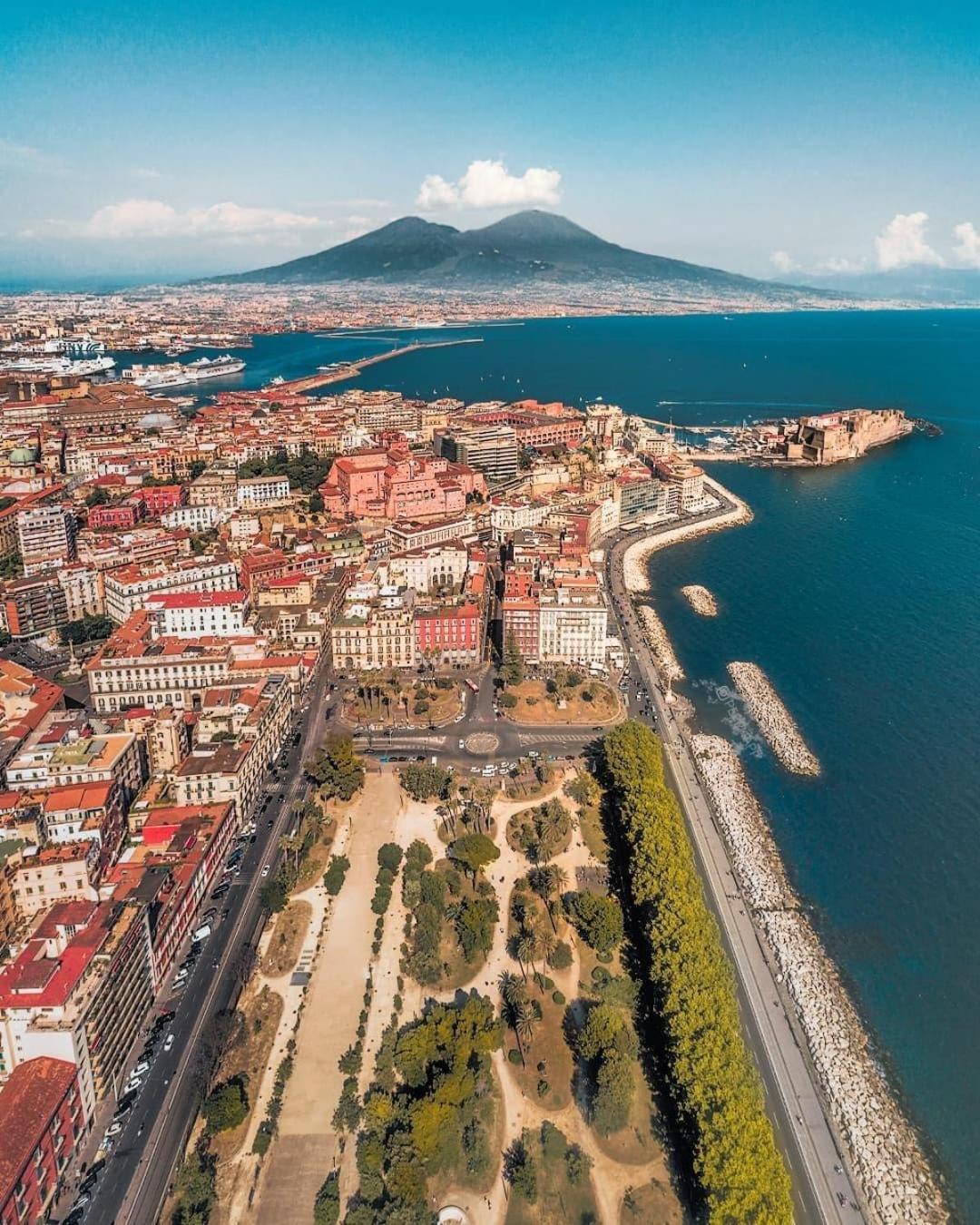 Bed and Breakfast Cilea14 Napoli Esterno foto